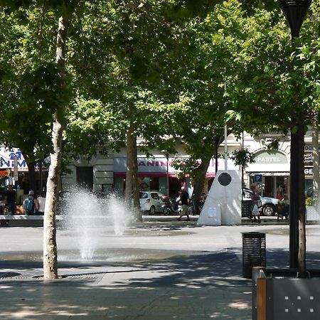 Vieille Ville 1 - Luca'S Apartment, 1 Bedroom, Max 2 Adults And 2 Kids أنتيب المظهر الخارجي الصورة