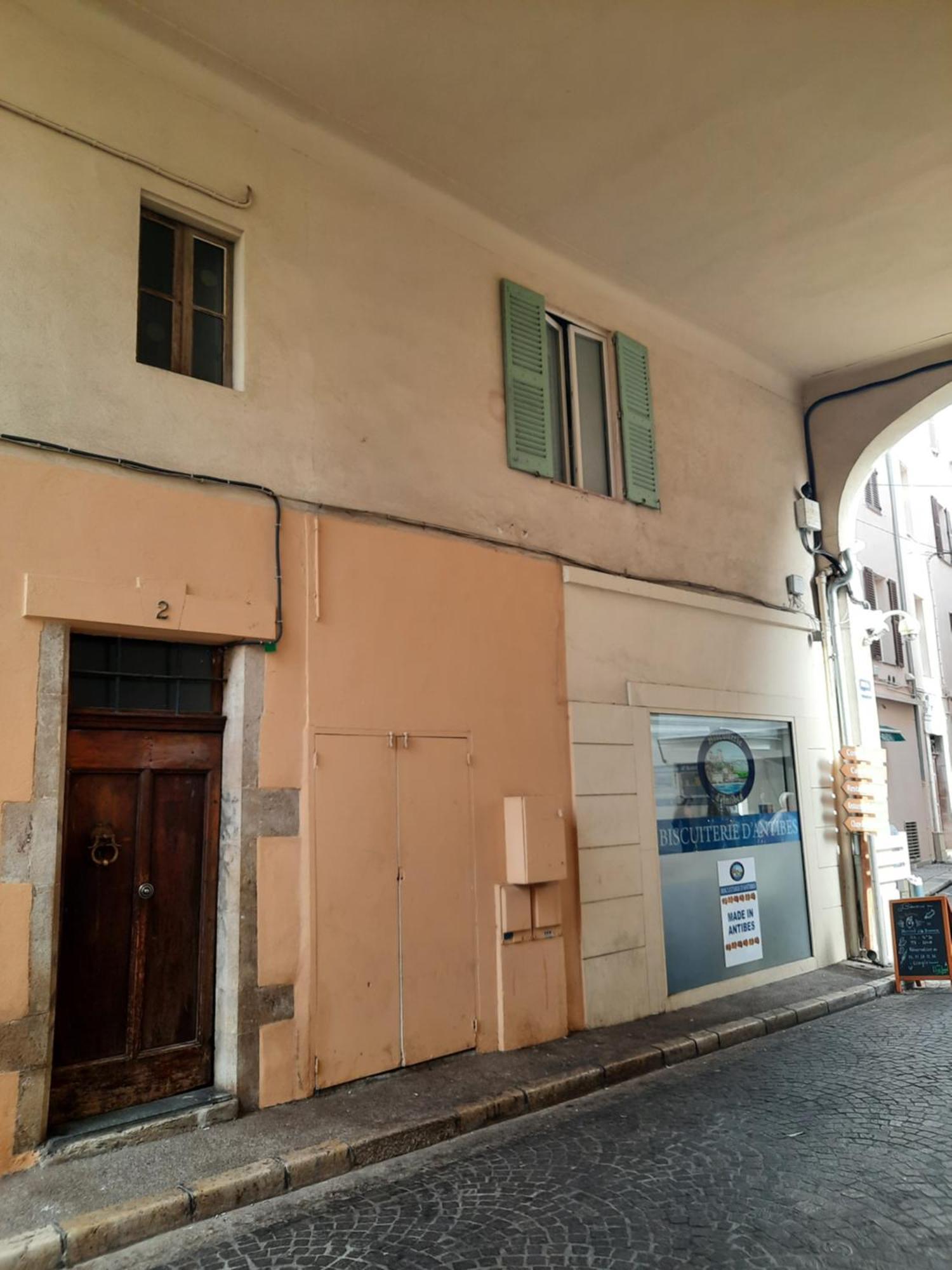 Vieille Ville 1 - Luca'S Apartment, 1 Bedroom, Max 2 Adults And 2 Kids أنتيب المظهر الخارجي الصورة