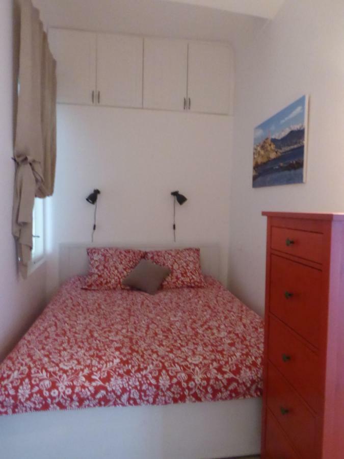 Vieille Ville 1 - Luca'S Apartment, 1 Bedroom, Max 2 Adults And 2 Kids أنتيب المظهر الخارجي الصورة