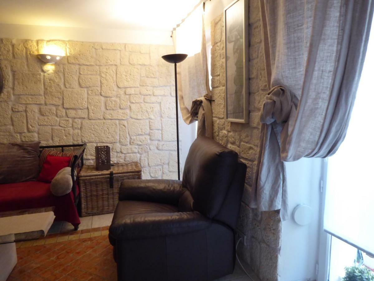 Vieille Ville 1 - Luca'S Apartment, 1 Bedroom, Max 2 Adults And 2 Kids أنتيب المظهر الخارجي الصورة