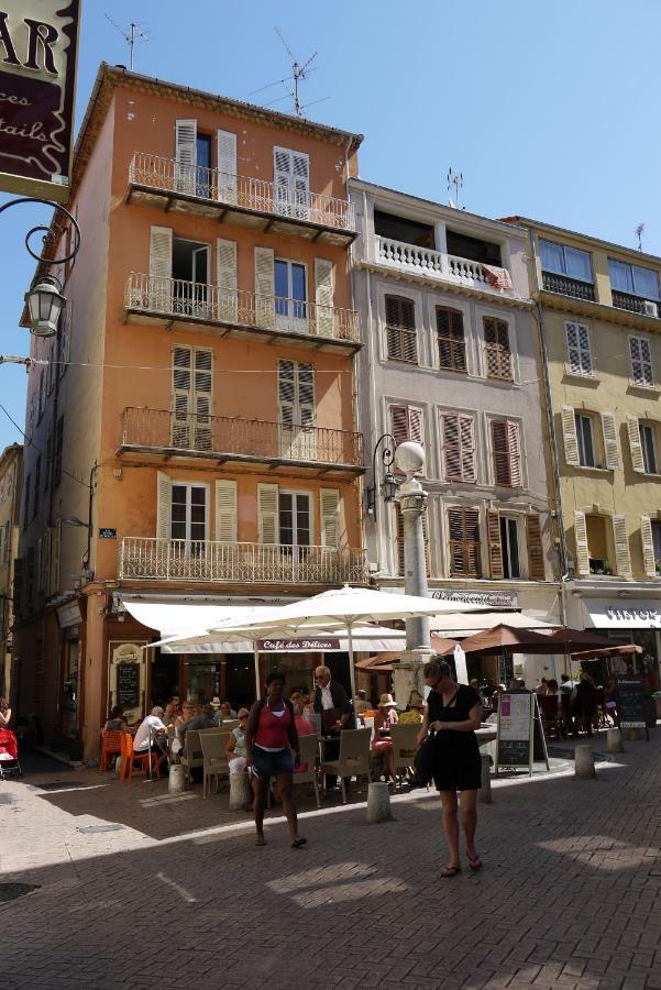 Vieille Ville 1 - Luca'S Apartment, 1 Bedroom, Max 2 Adults And 2 Kids أنتيب المظهر الخارجي الصورة