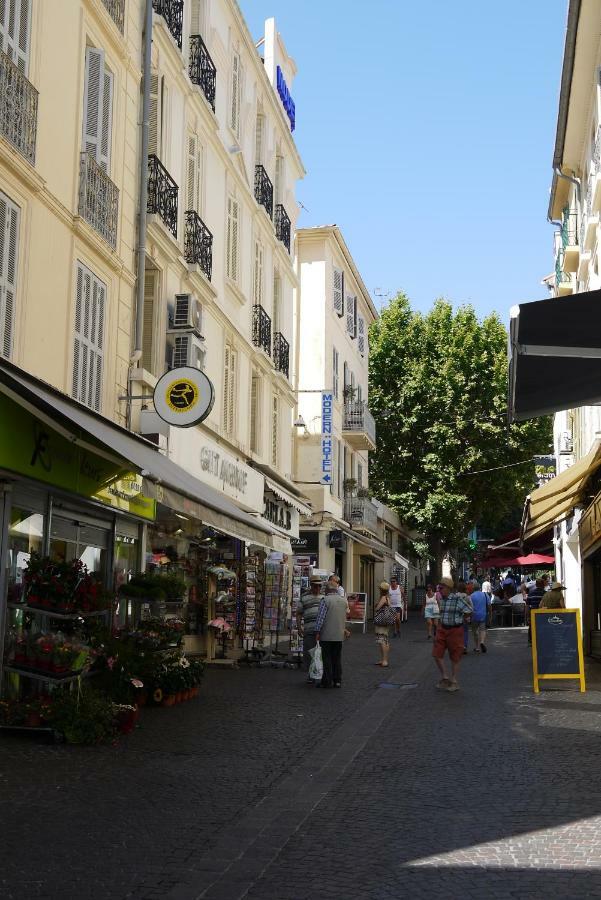 Vieille Ville 1 - Luca'S Apartment, 1 Bedroom, Max 2 Adults And 2 Kids أنتيب المظهر الخارجي الصورة
