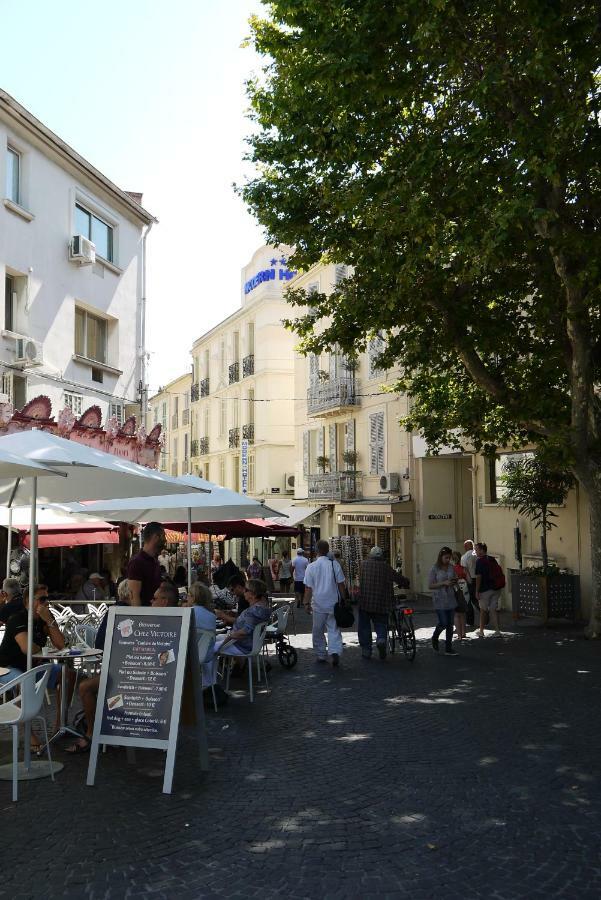 Vieille Ville 1 - Luca'S Apartment, 1 Bedroom, Max 2 Adults And 2 Kids أنتيب المظهر الخارجي الصورة